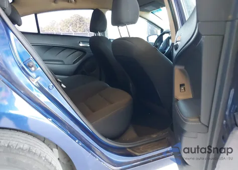 2018 Kia Forte Lx from USA, damaged, VIN 3KPFK4A76JE272486